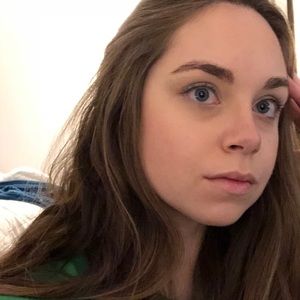 Meet your Posher, Jaclyn